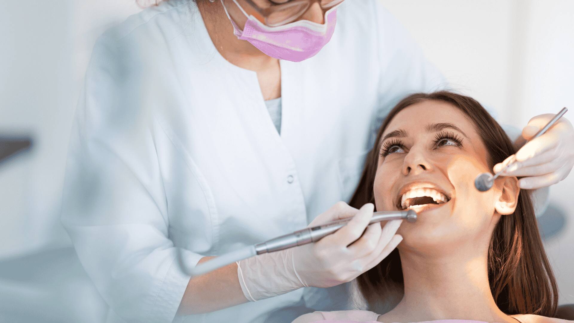 Encontre o melhor dentista em Porto Alegre para cuidados odontológicos de qualidade, com atendimento humanizado, tecnologia avançada e preços acessíveis.