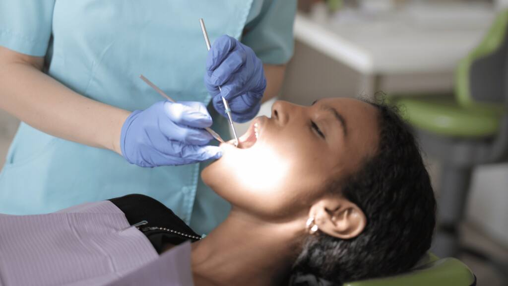 Encontre as melhores opções para cirurgias odontológicas em Porto Alegre com a Clínica Dental Center.